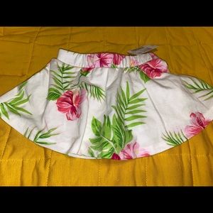 Tropical floral skirt with shorts underneath. NWT